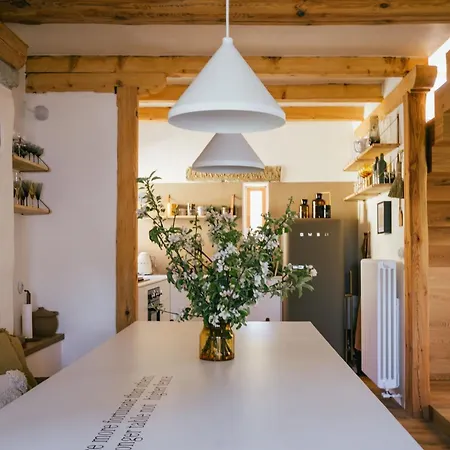 B&B Marinada Vinicni Dum 파블로프
